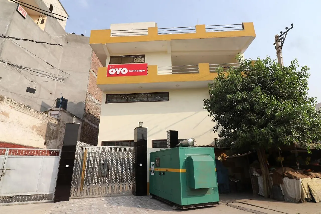 Oyo 16759 Sukhsagar Hotel Gurgaon 3*,